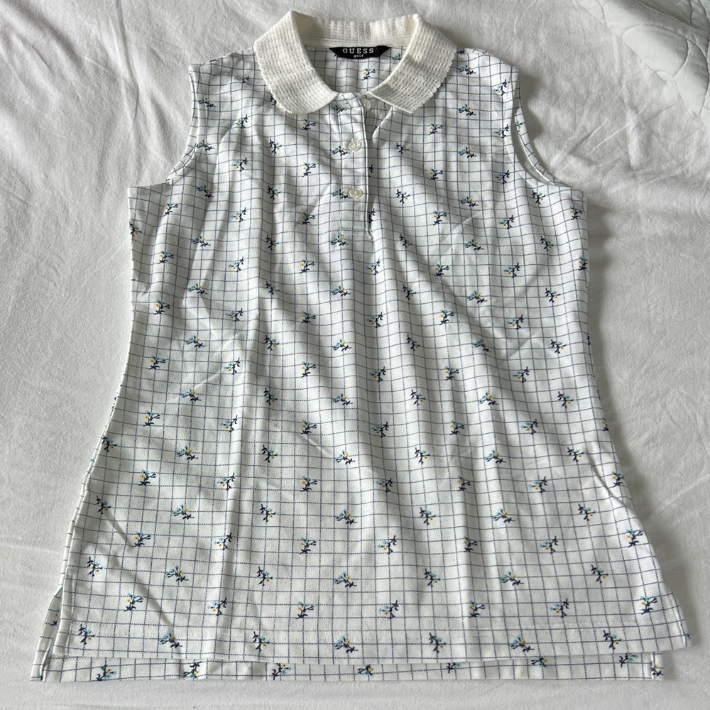 Guess Golf ⛳️ White Knit Collar + Blue and Yellow Floral Pattern Sz S Like NEW